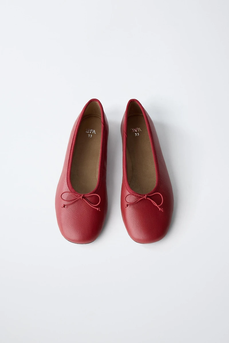 BALLERINES À NŒUD EN CUIR