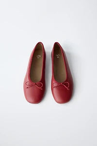 BALLERINES À NŒUD EN CUIR