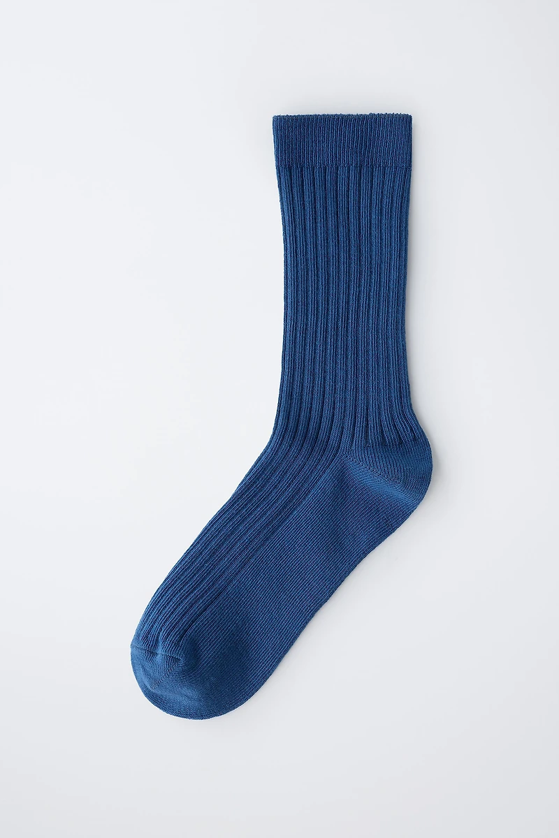 LONG RIBBED SOCKS