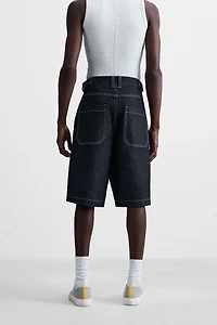 BERMUDA EN DENIM COUPE BAGGY PASSANTS