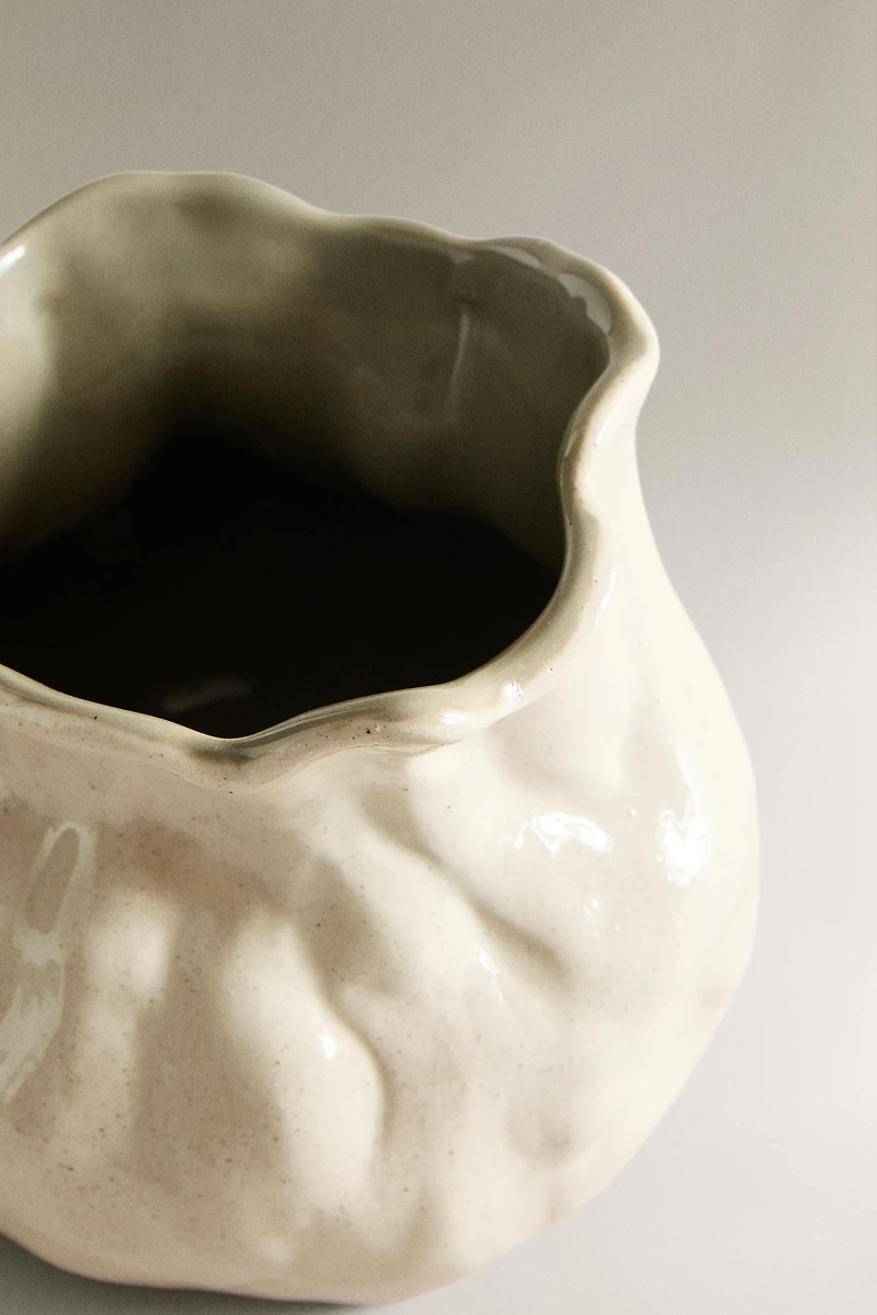 ARTICHOKE CERAMIC VASE