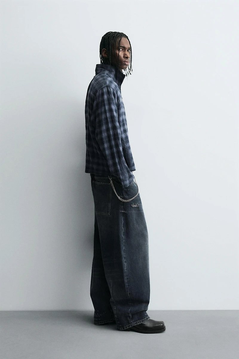 ZIP-UP PLAID SHIRT