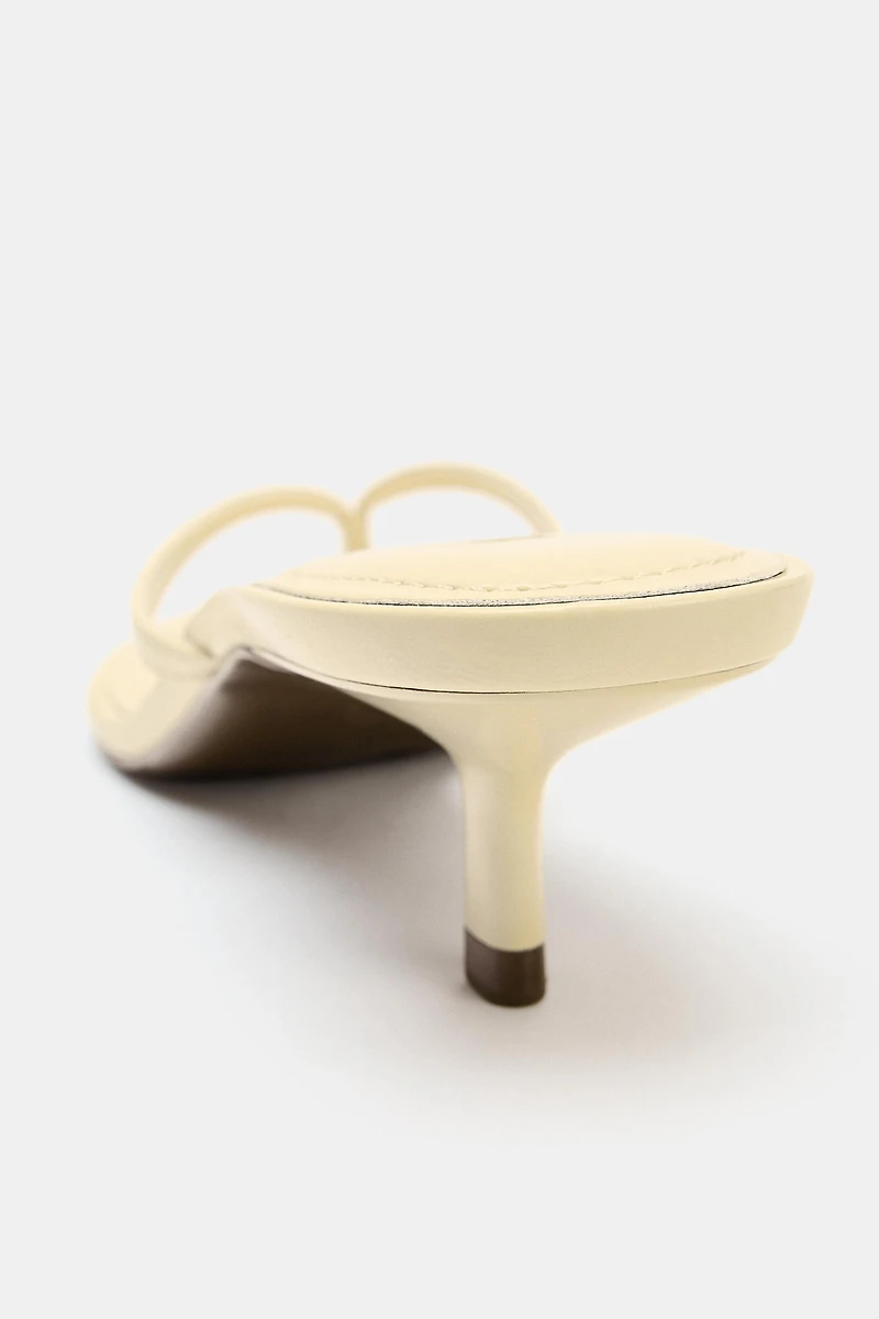 SANDALES KITTEN HEELS