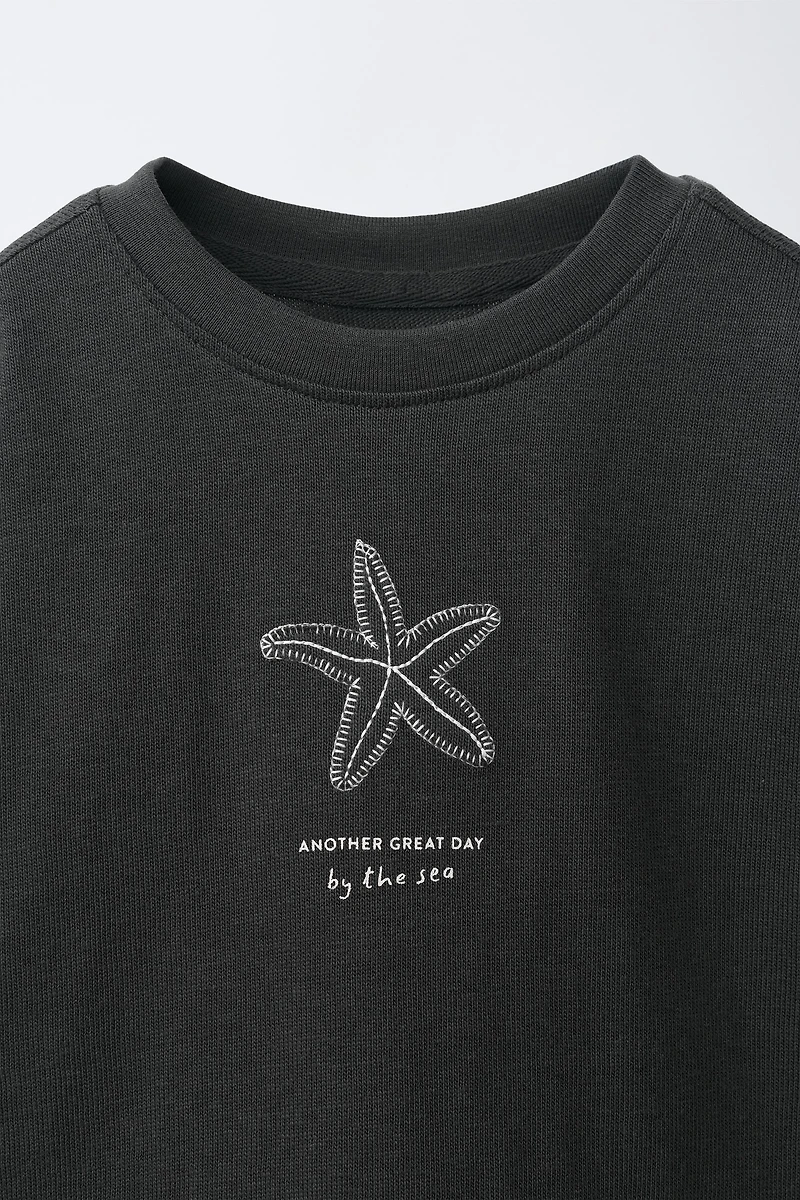 EMBROIDERED T-SHIRT