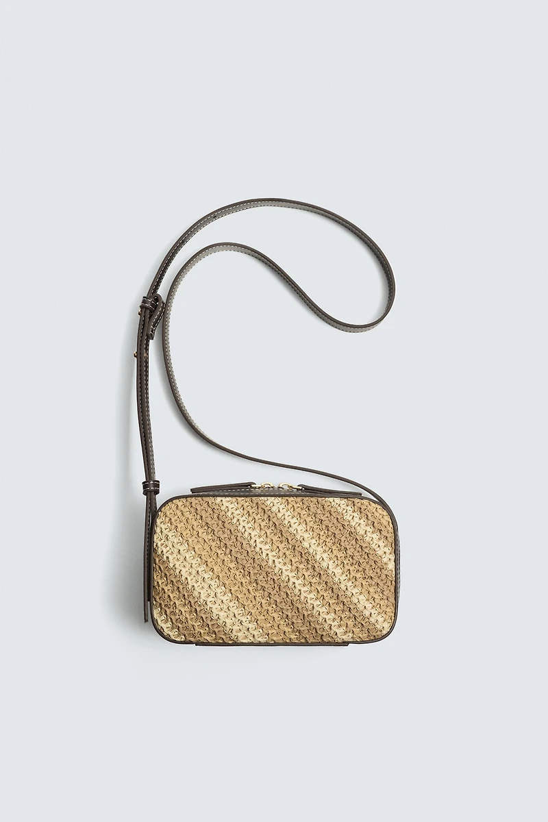 WOVEN SHOULDER BAG