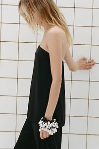 STRAPLESS SATIN EFFECT TOP
