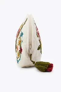 TROUSSE MATELASSÉE BRODERIES FLEURS