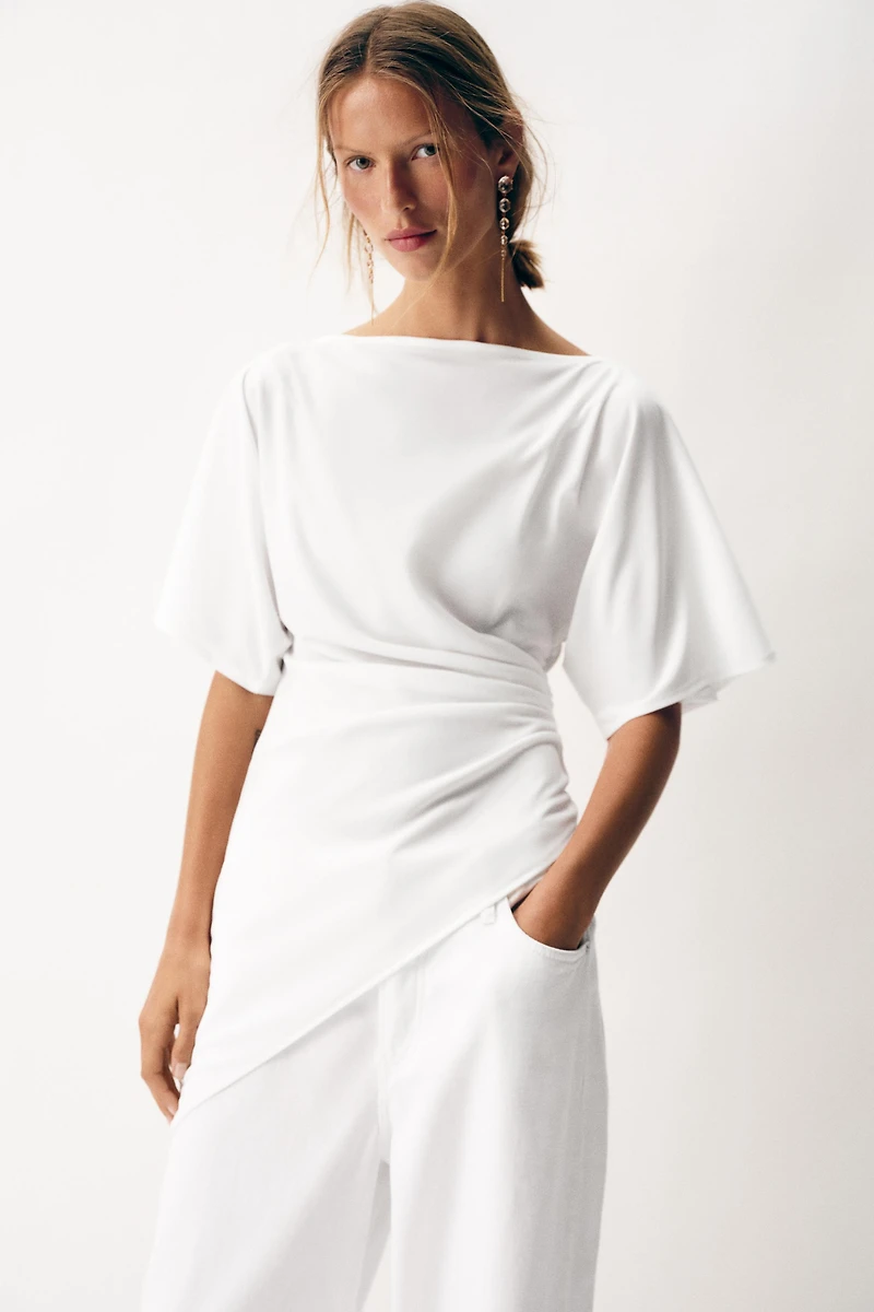 TOP DRAPÉ ASYMÉTRIQUE
