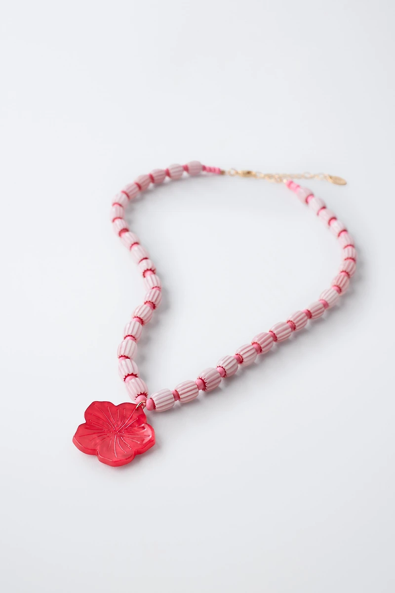 HIBISCUS BEADED NECKLACE