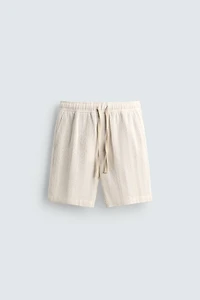 GEOMETRIC JACQUARD SHORTS