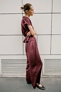 HIGH-WAISTED SLIM PANTS