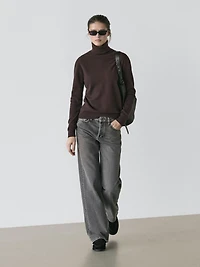 Mid-rise wide-leg jeans