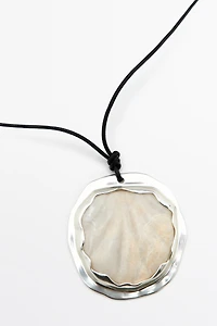 Shell and stone pendant necklace