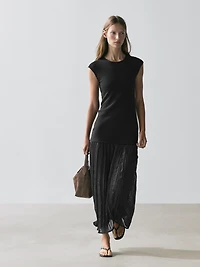 Robe longue combinée plissée