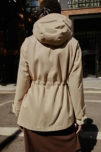 HOODED MULTI-POCKET JACKET