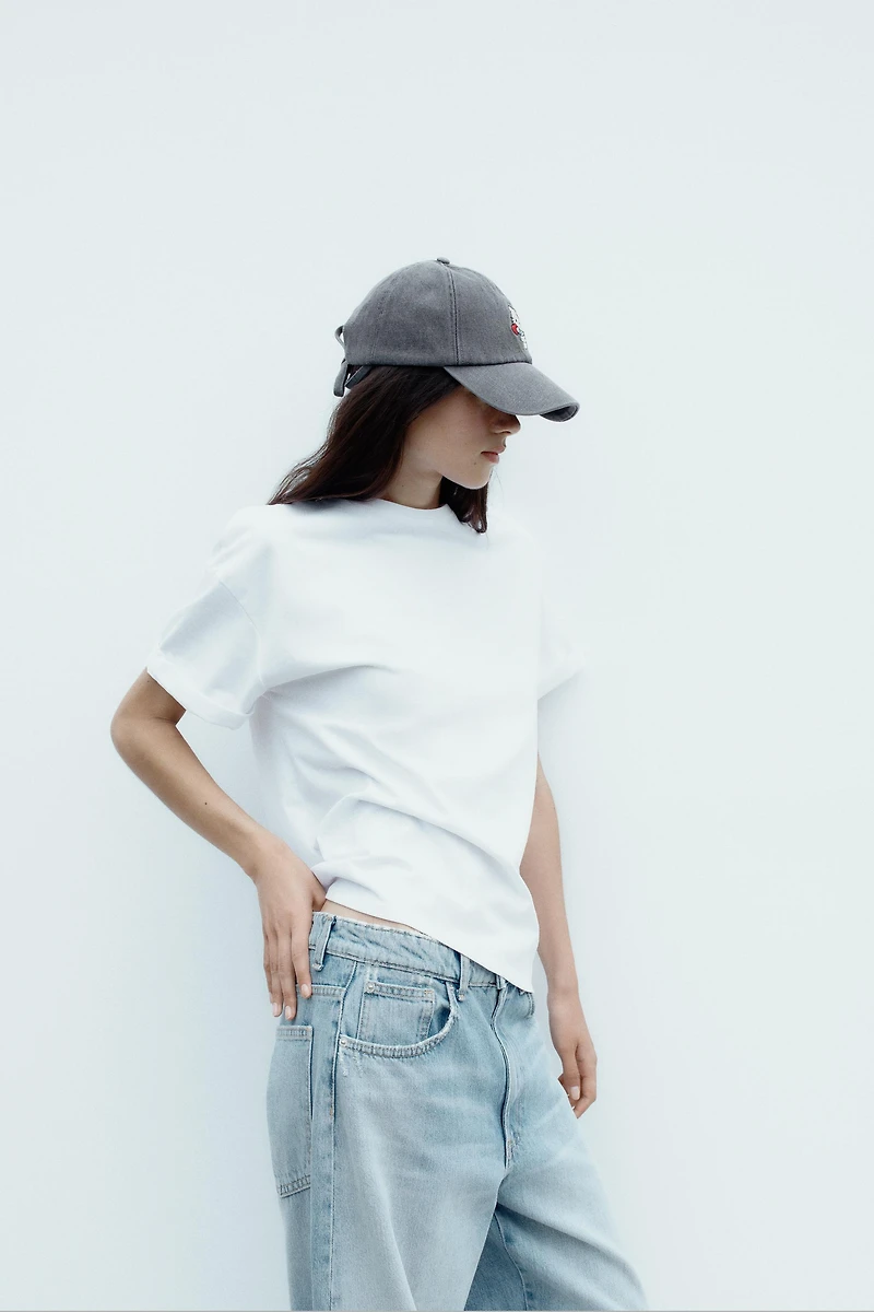 HELLO KITTY © 2025 SANRIO DENIM CAP