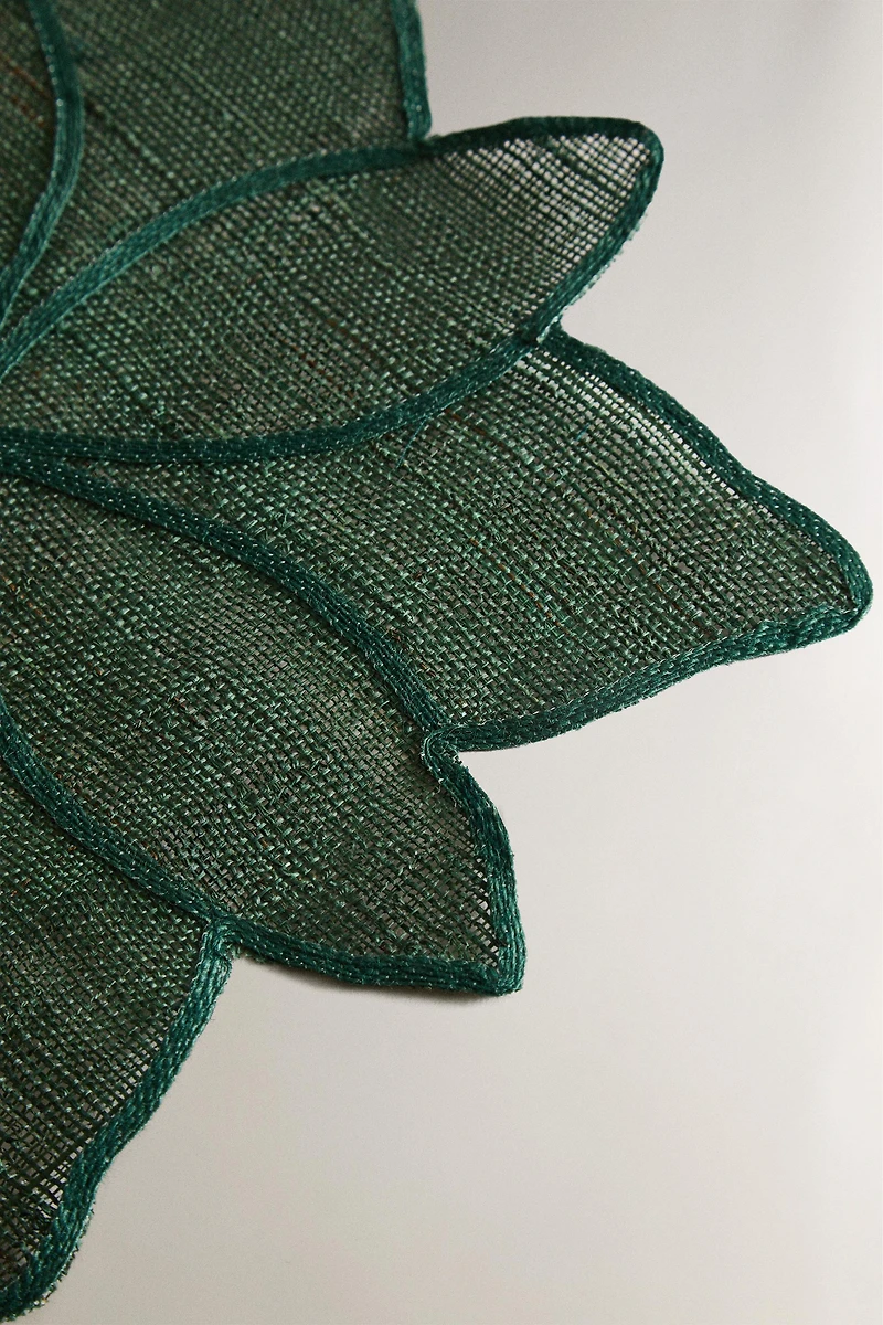 POINSETTIA RAMIE CHRISTMAS PLACEMAT