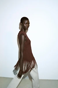 ASYMMETRIC STRUCTURE TOP