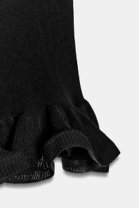 WAVE HEM KNIT TOP