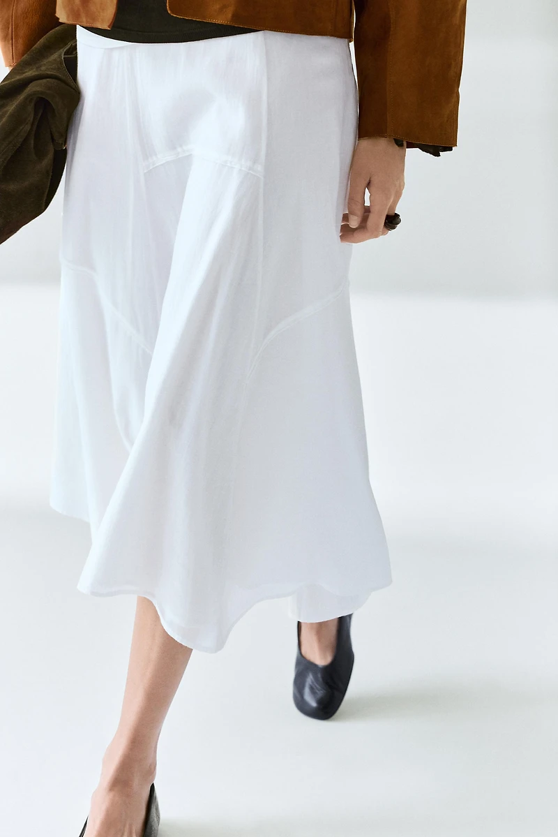 Flowing midi skirt with panel detail
