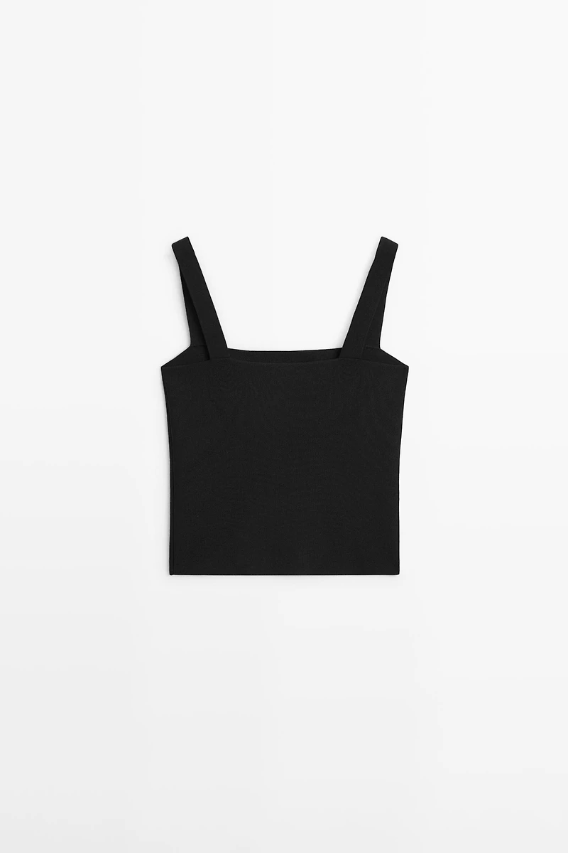 Knit top with a square neckline