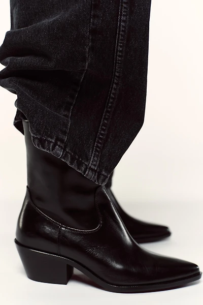 LEATHER COWBOY ANKLE BOOTS