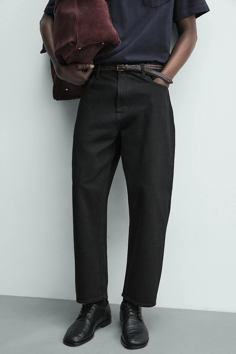 TAPERED WIDE FIT JEANS