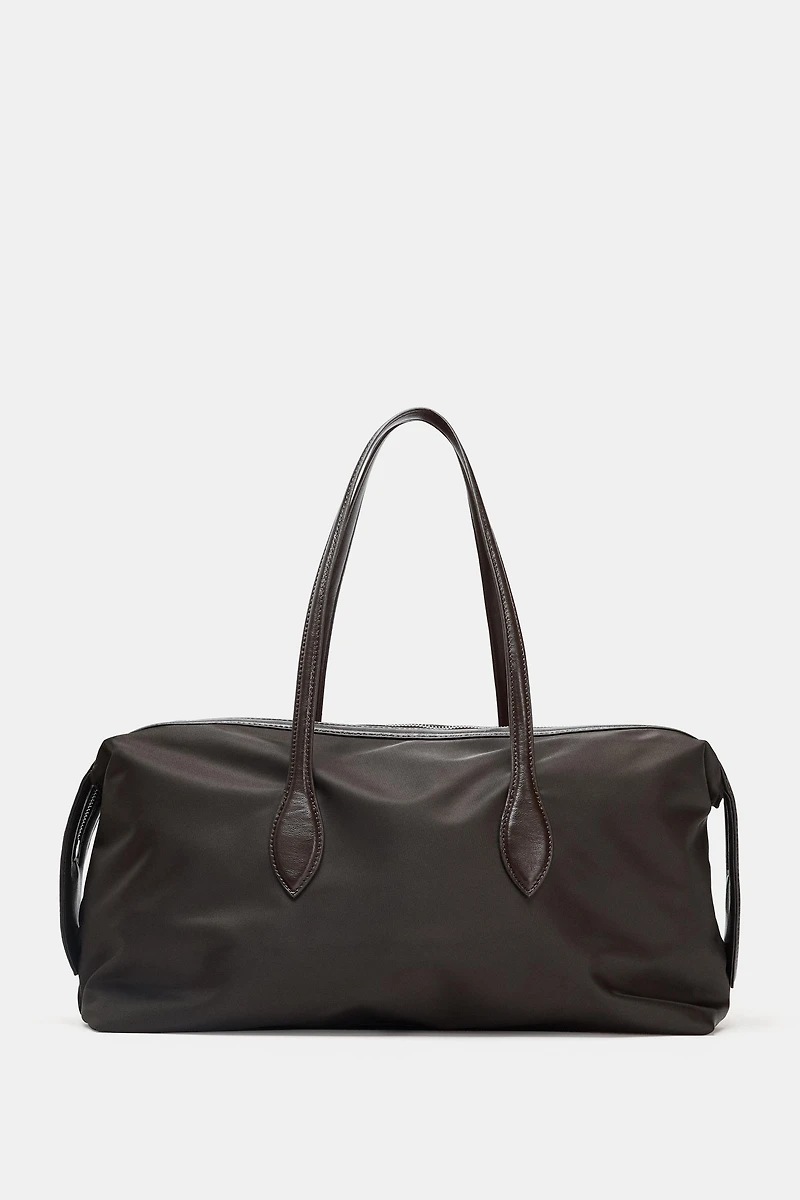 ELONGATED NYLON CITY BAG