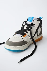 GARFIELD © PAWS INC HIGH TOP SNEAKERS