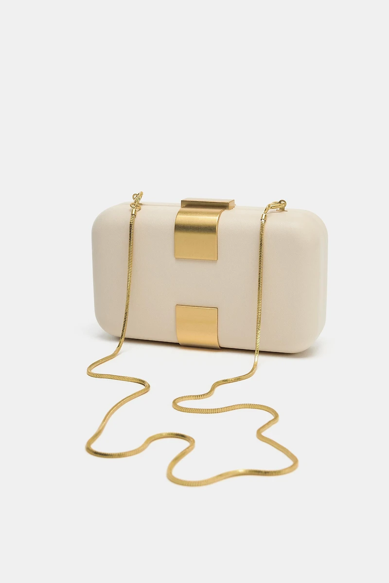 METAL DETAIL CLUTCH