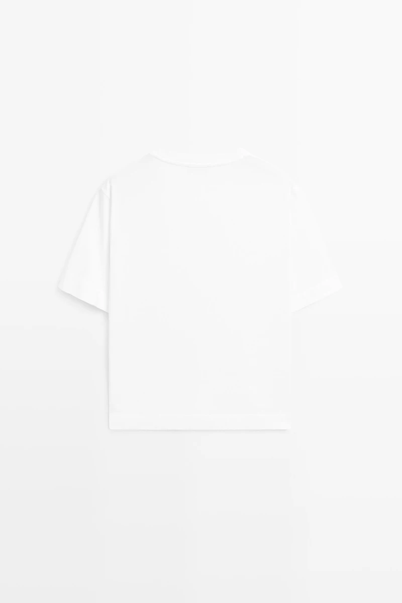 T-shirt manches courtes avec détail poche
