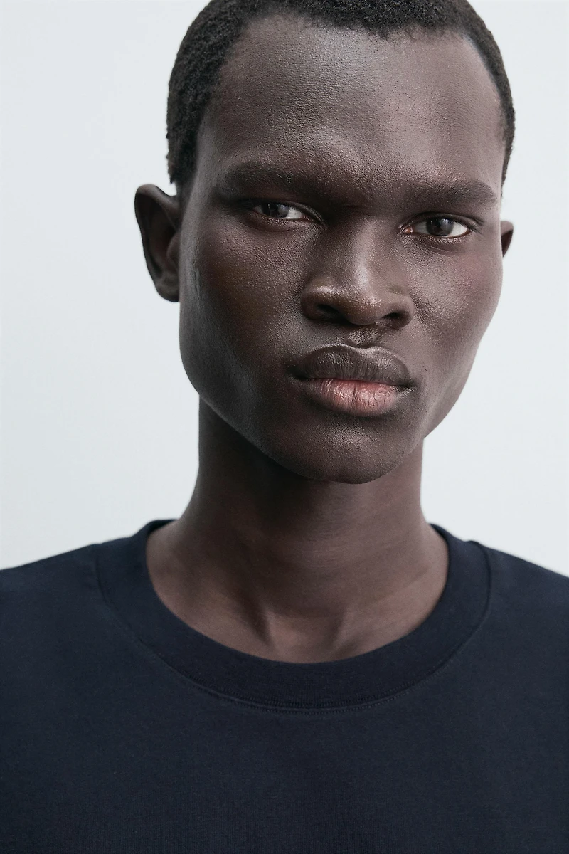 MEDIUM WEIGHT SHORT SLEEVE T-SHIRT