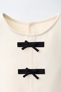BOW APPLIQUÉ TOP