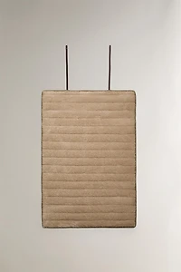 MORRIS & CO. ROLL-UP PET FLOOR BLANKET