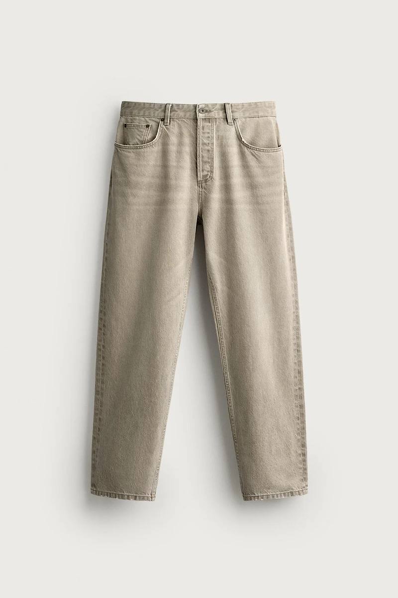 STRAIGHT ANKLE FIT JEANS