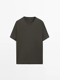 Short sleeve cotton blend T-shirt