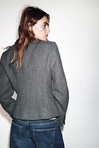 VESTE AJUSTÉE COL ROND