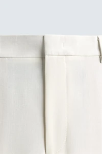 TEXTURED RELAXED FIT PANTS