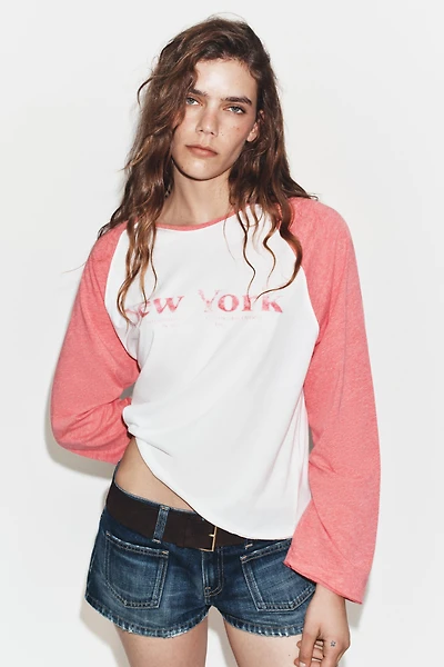 FLAMÉ RAGLAN SLEEVE T-SHIRT