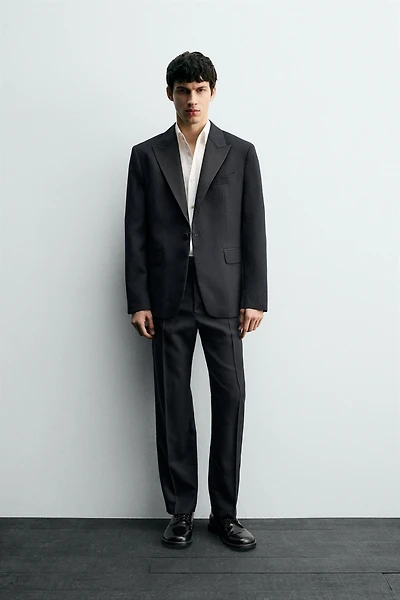 TUXEDO BLAZER