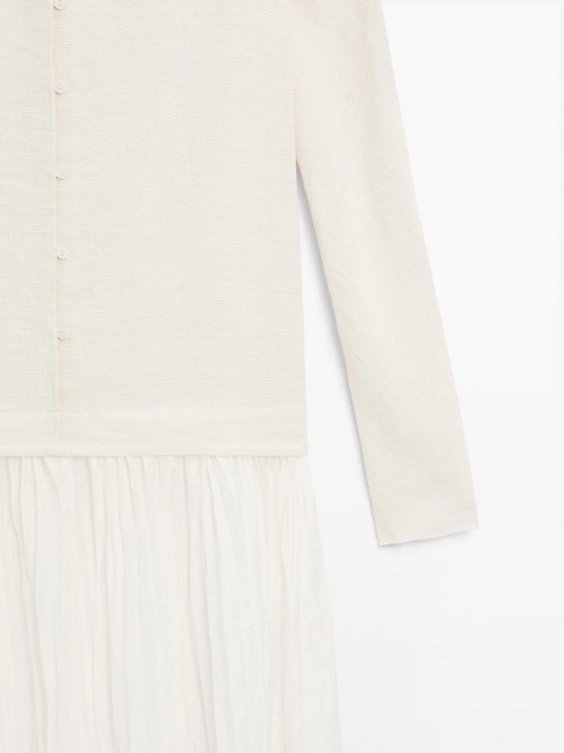 Robe longue contrastante plissée