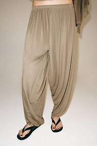 FLOWY BAGGY PANTS