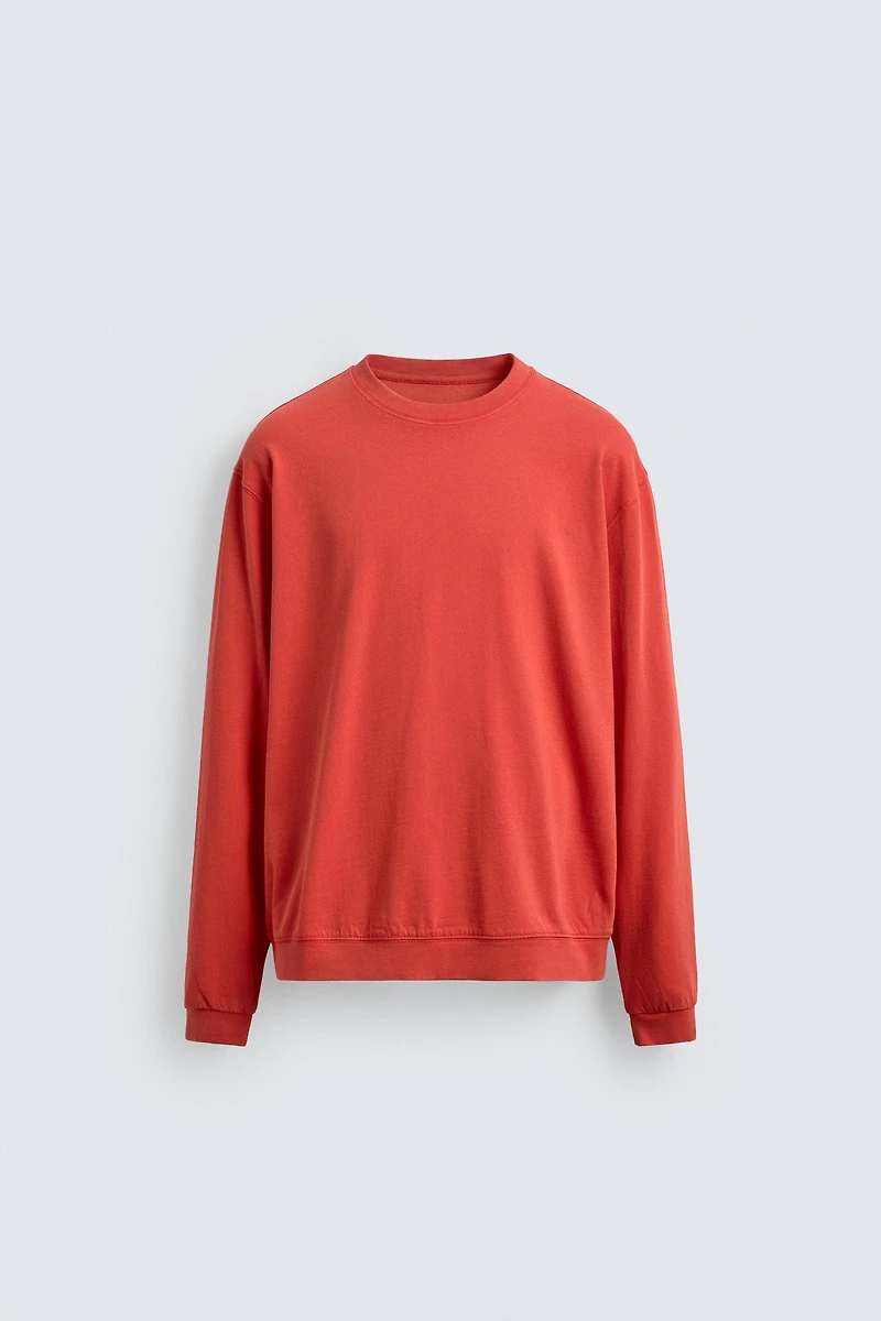 WASHED CREWNECK SWEATSHIRT