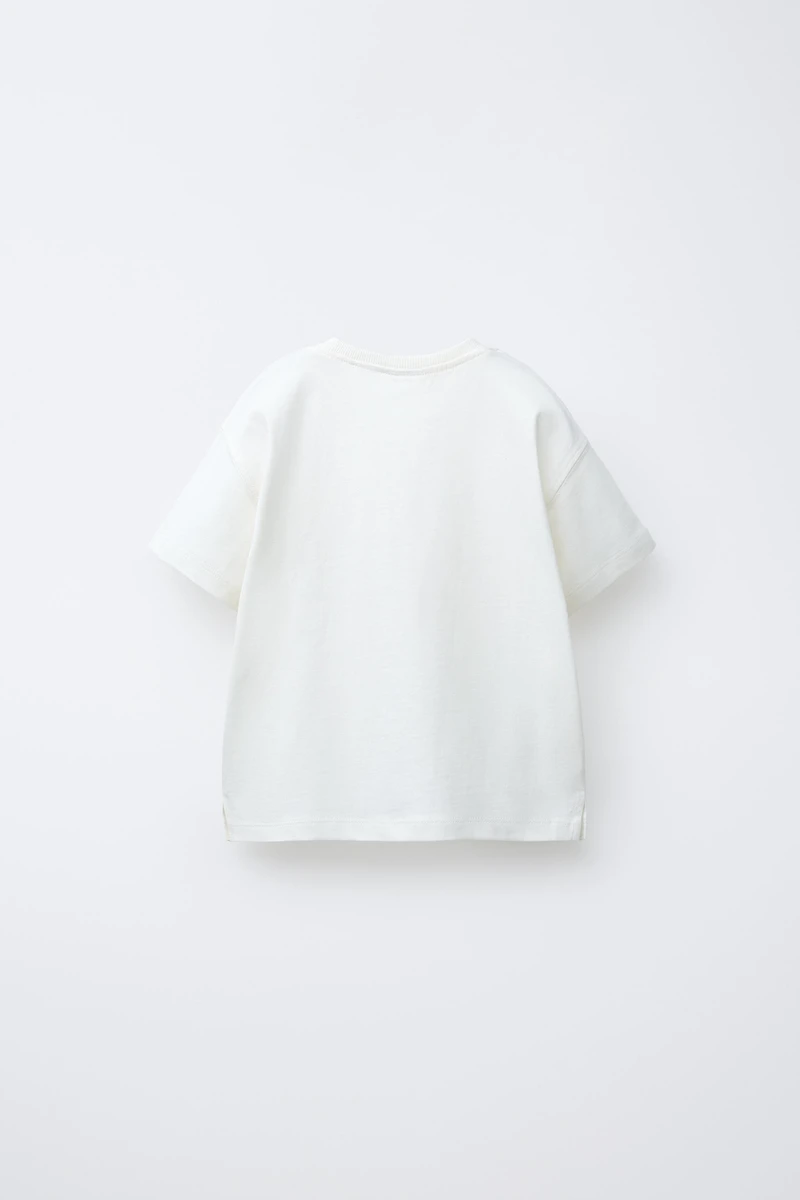 CROCHET HEART POCKET T-SHIRT
