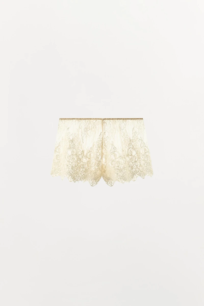 EMBROIDERED LACE SHORTS