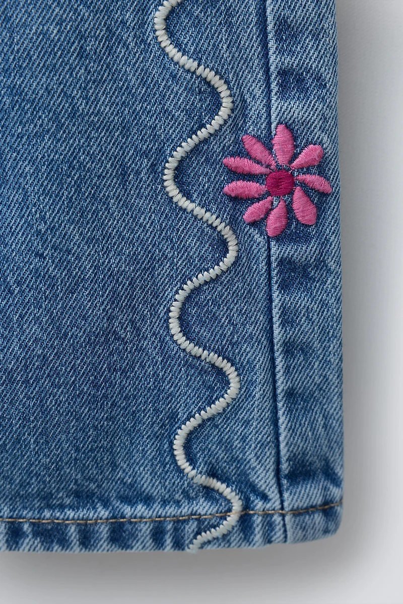WAVY & FLORAL EMBROIDERED DENIM OVERALLS