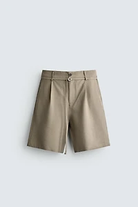 BERMUDA RELAXED FIT À PLIS ET CEINTURE