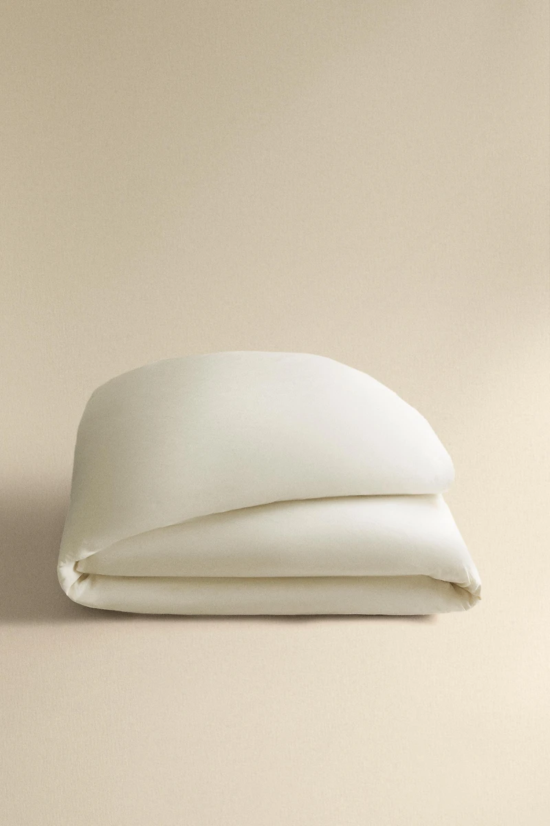 EMBROIDERED DUVET COVER