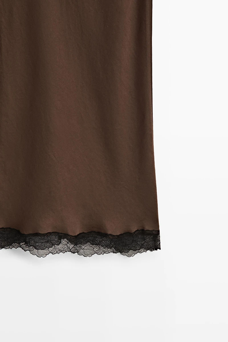 Lace-trimmed midi skirt