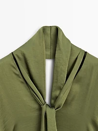 Blouse longue à encolure en V nouée - STUDIO